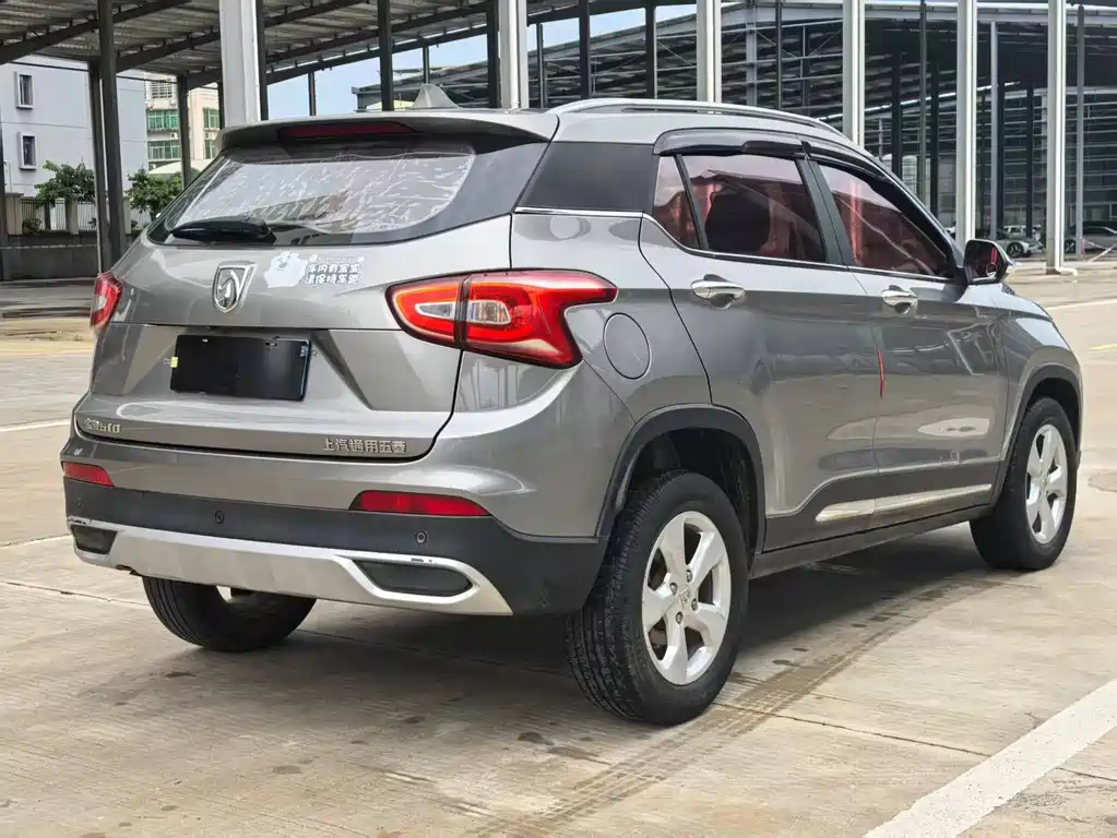 Baojun 510 1.5 L Manual Fashion