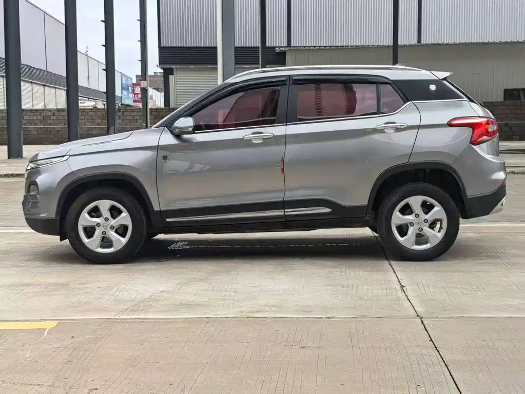 Baojun 510 1.5 L Manual Fashion