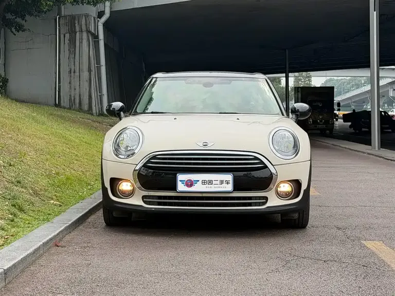 MINI CLUBMAN Facelift 1.5 T COOPER