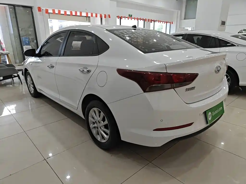 Verna 1.4 L Auto Cool GLS