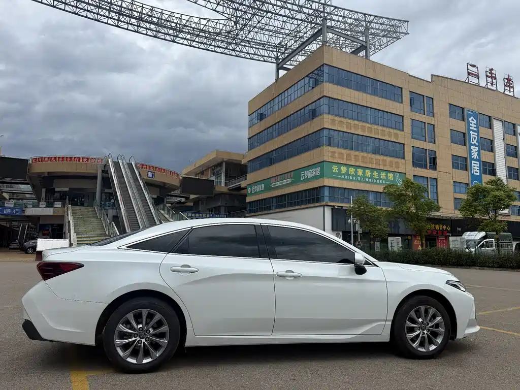 Avalon 2.0 L Progressive