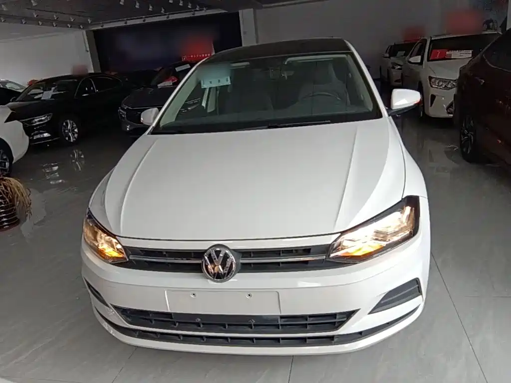 Polo Plus 1.5 L Auto Panoramic Pleasure