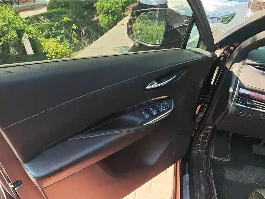 Cadillac XT4 28 T 2 WD Style