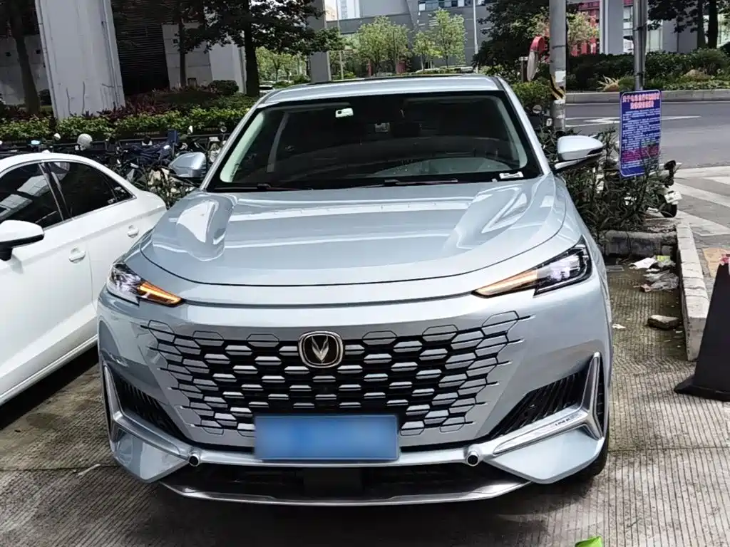 Changan UNI-K 2.0 T Luxury