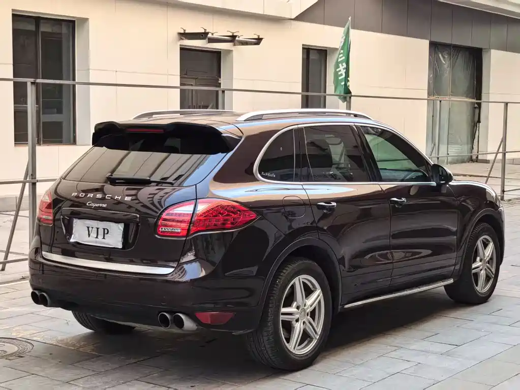 Cayenne Cayenne Platinum Edition 3.0 T