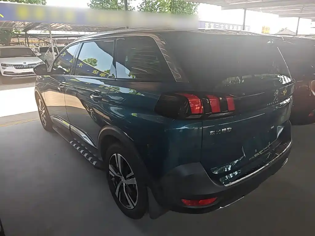 Peugeot 5008 350 THP 5-seat Elite