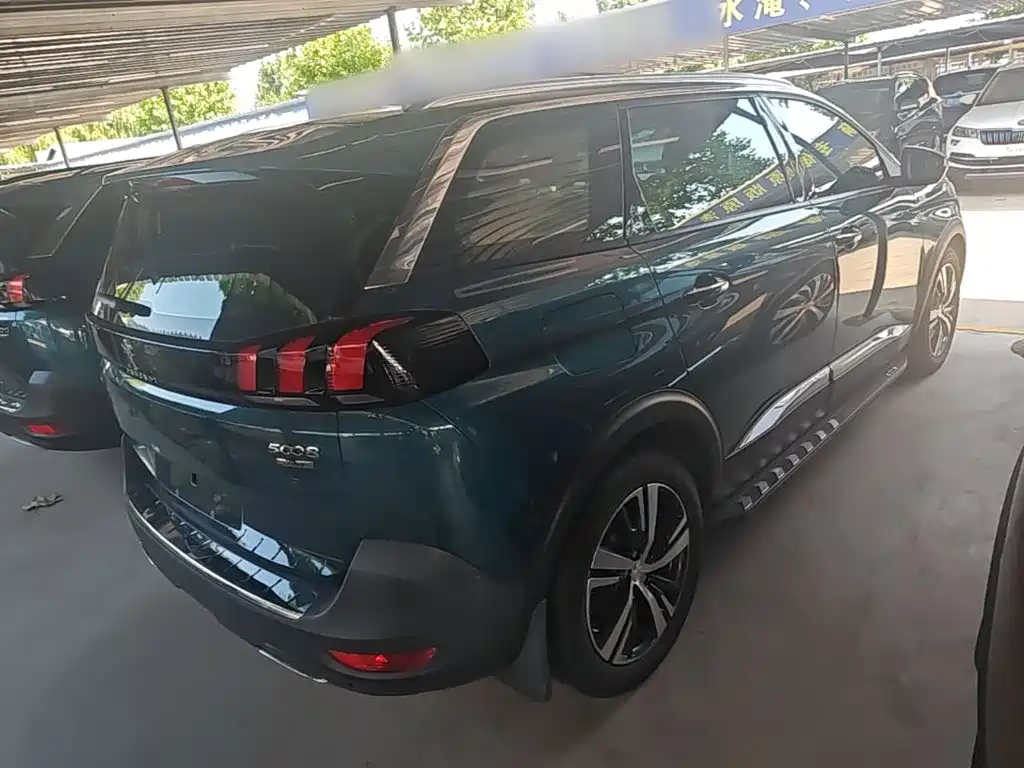 Peugeot 5008 350 THP 5-seat Elite