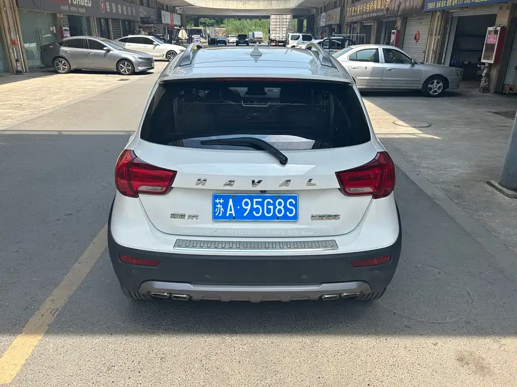 Haval H1 哈弗H1 2016款 改款 蓝标 1.5 L AMT豪华型