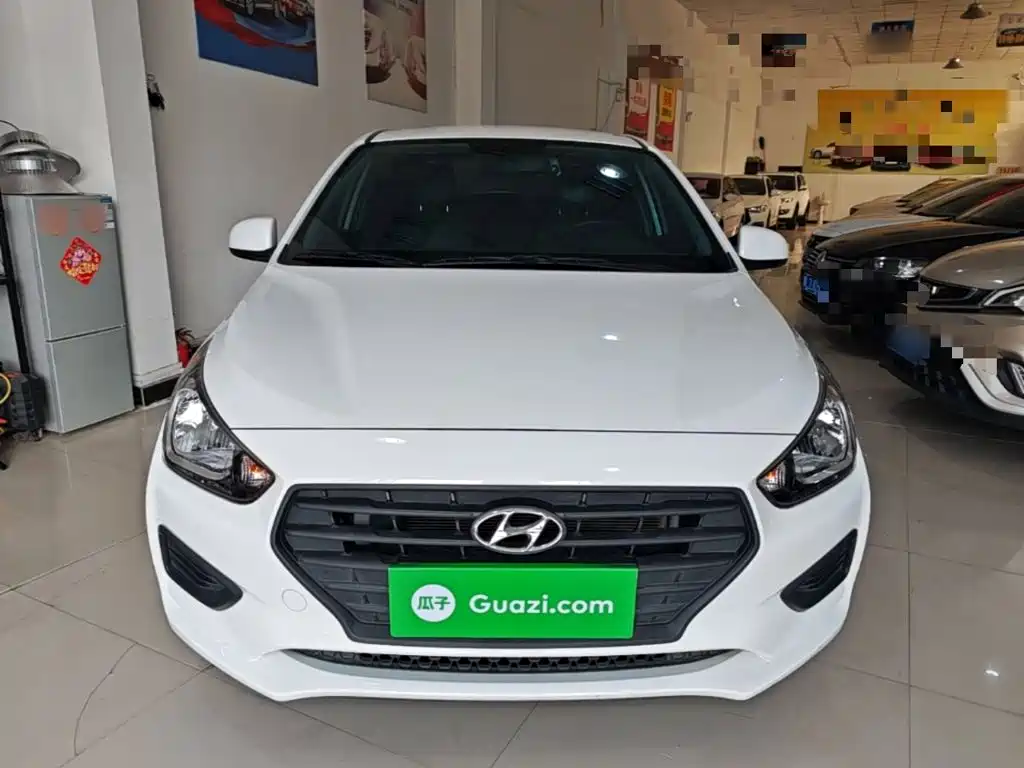 Accent 1.4 L Manual Refreshed CN-V