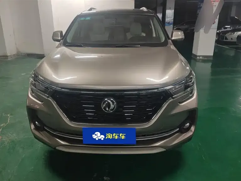 Dongfeng Fengxing T5 风行T5 2020款 1.6 L 手动尊享型 国VI
