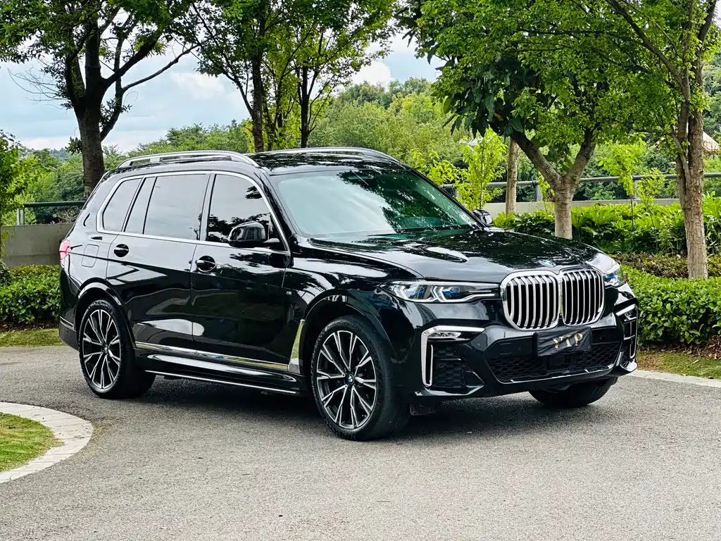 BMW X7 xDrive40 i Executive M Sport Package