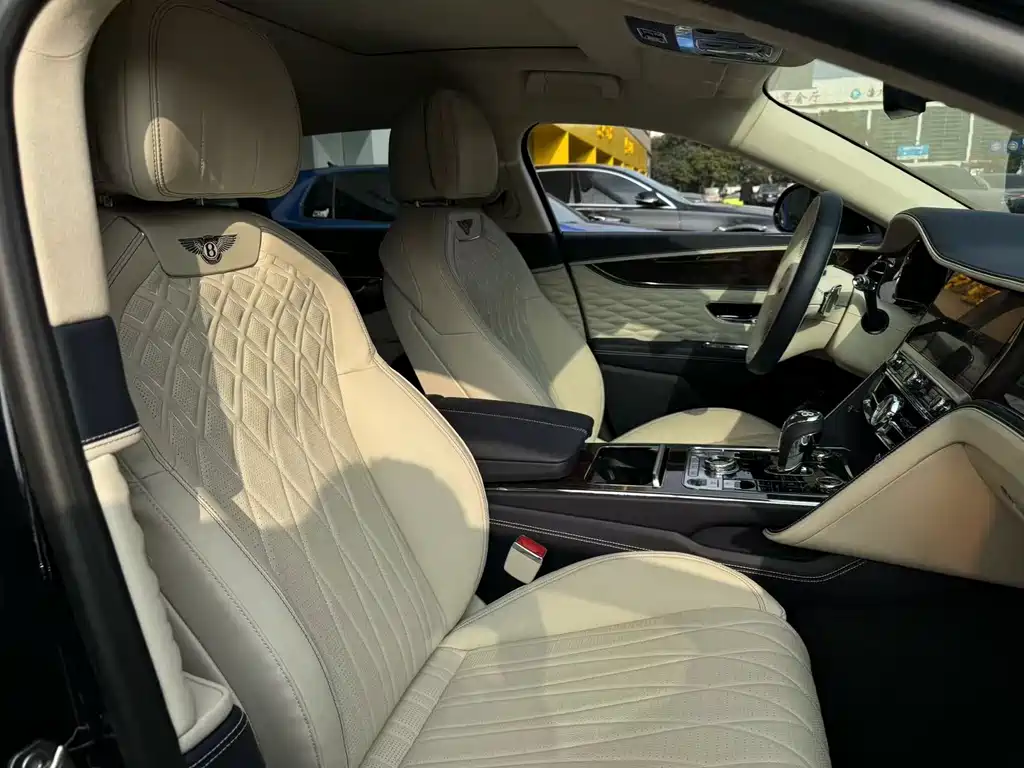 Flying Spur 4.0 T V8 Elegant Degree