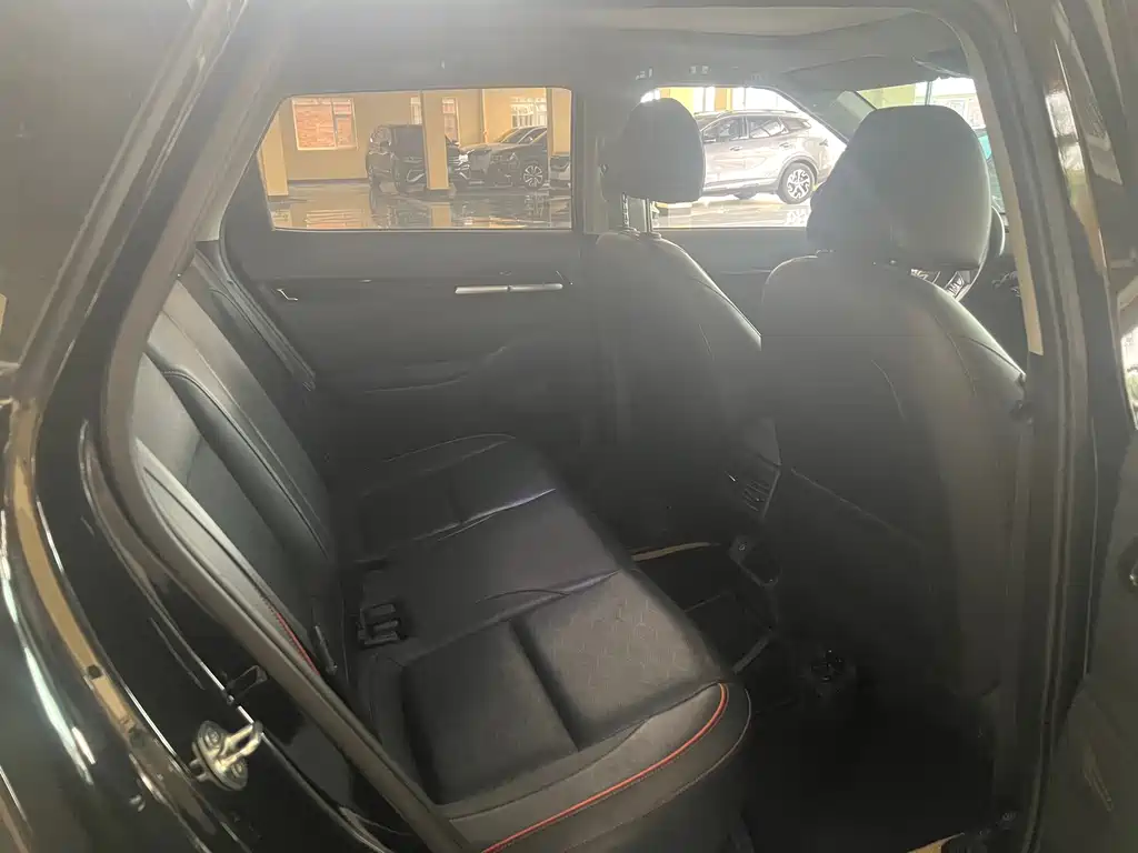 Seltos 1.5 L CVT Luxury