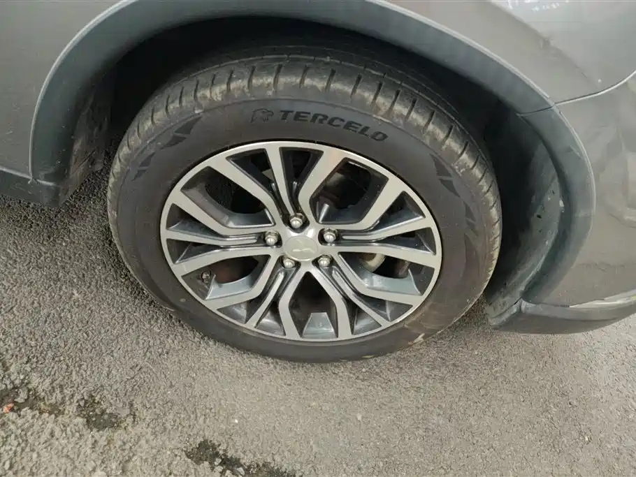 Outlander 2.4 L 4 WD Elite 5-seat