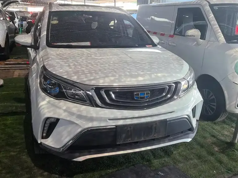 Geely Vision X3 1.5 L Auto Distinguished