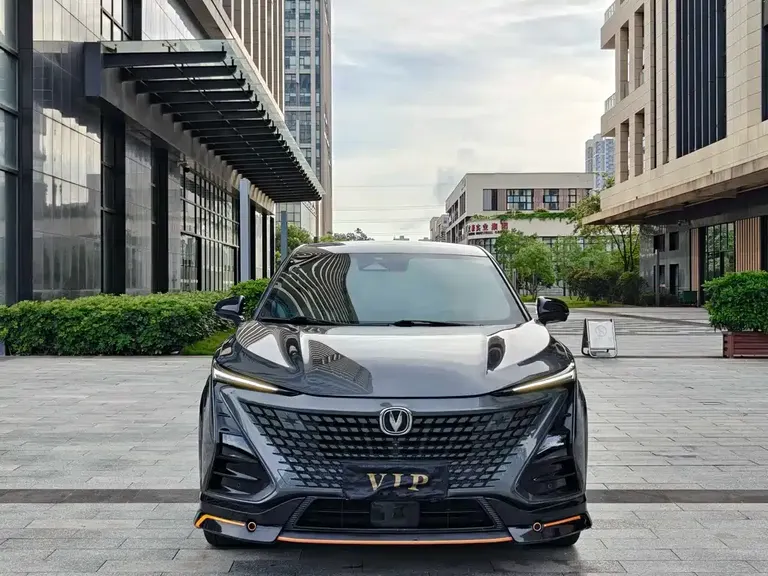 Changan UNI-T 1.5 T Sport Distinguished