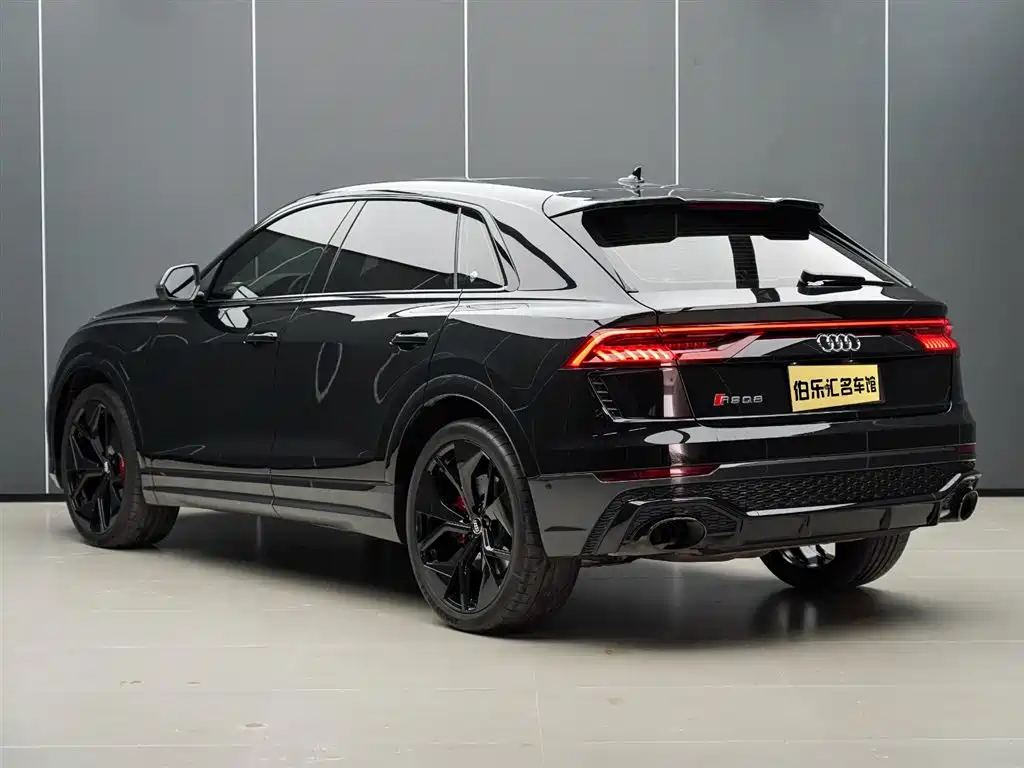 Audi RS Q8 RS Q8 4.0 T