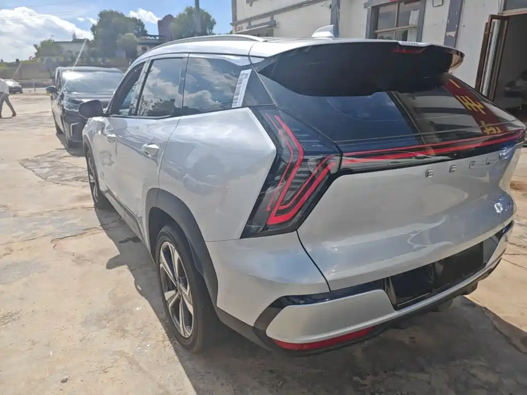 Boyue L 4 th Gen 1.5 TD DCT Mountains Rivers