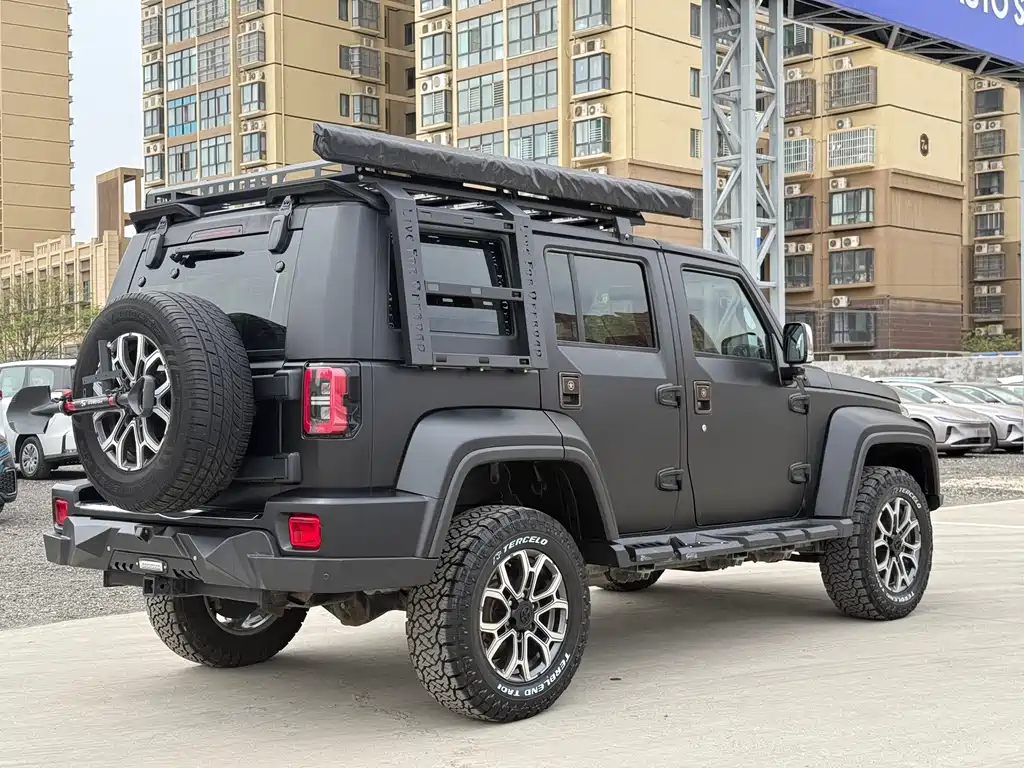 BAIC BJ40 PLUS 2.0 T Auto 4 WD City Hunter