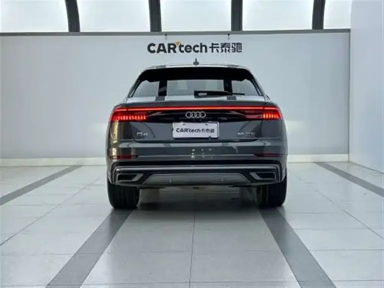 Audi Q8 奥迪Q8 2019款 55 TFSI 尊享动感型