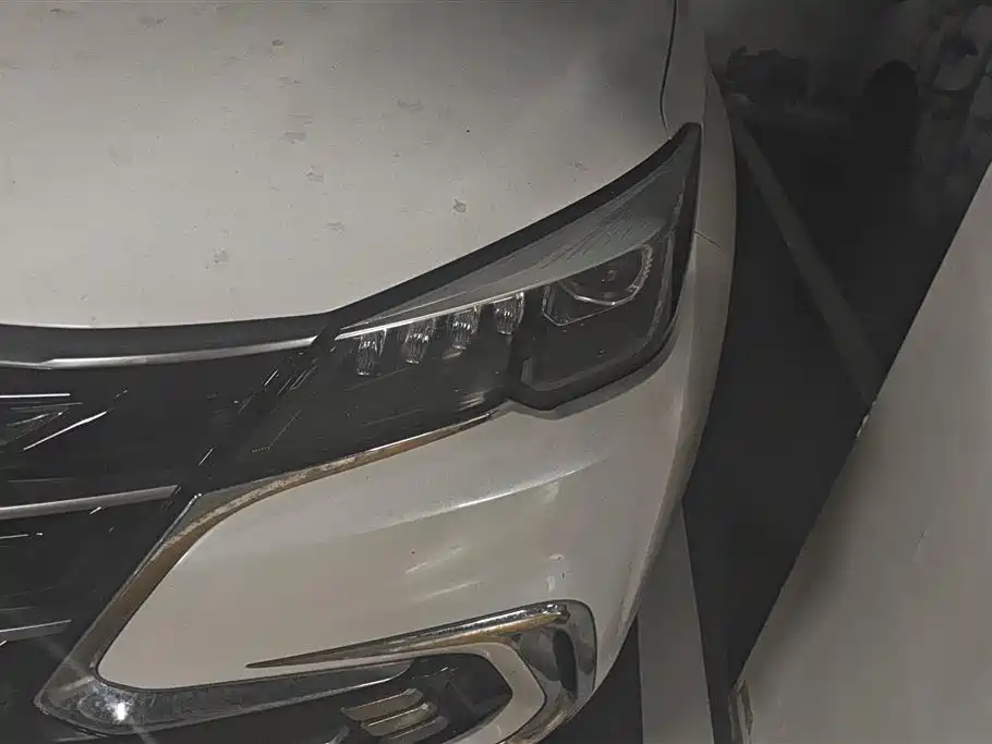 Changan CS85 Coupe 1.5 T DCT Motion CN-VI