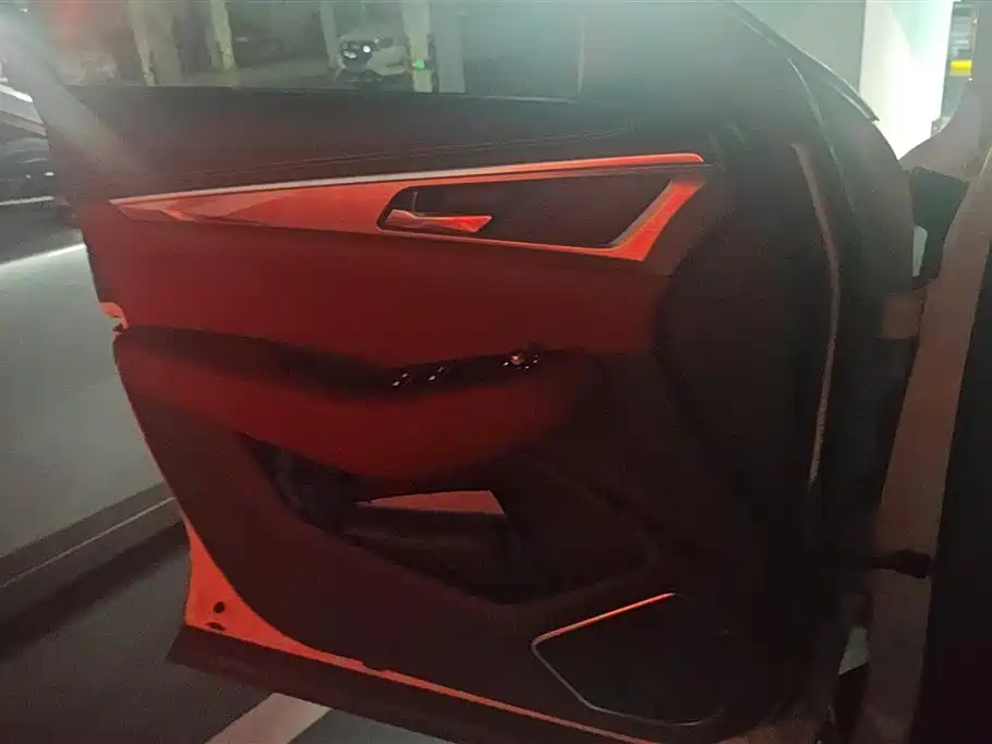 Changan CS85 Coupe 1.5 T DCT Motion CN-VI