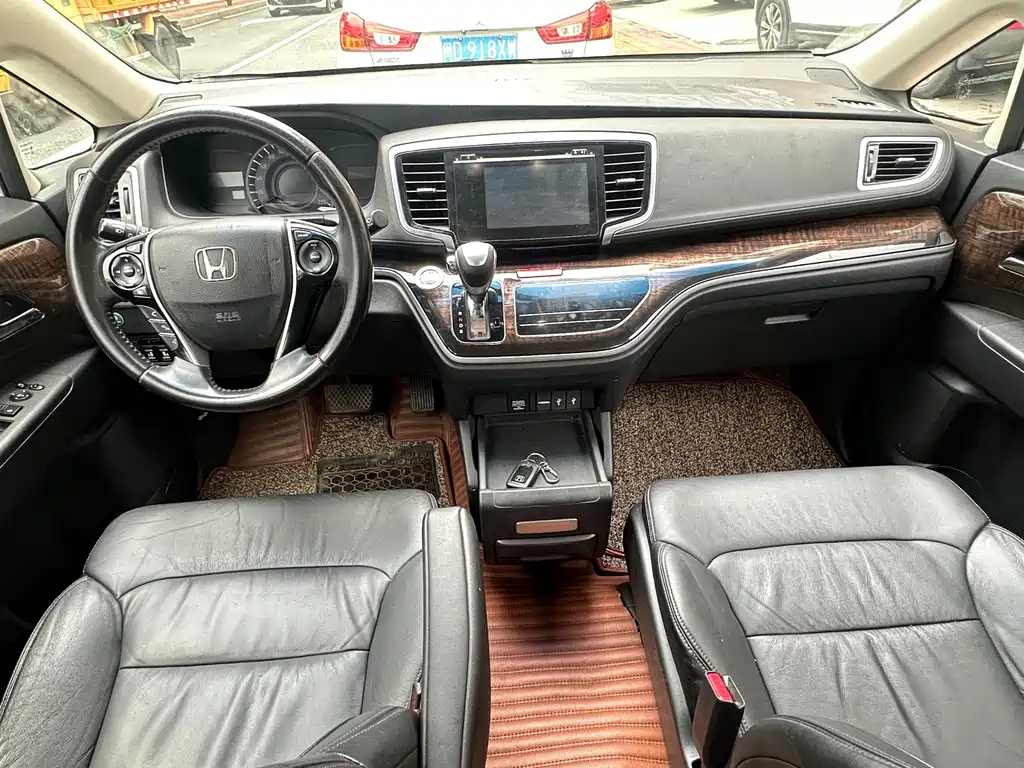 Odyssey Facelift 2.4 L Smart Enjoyment