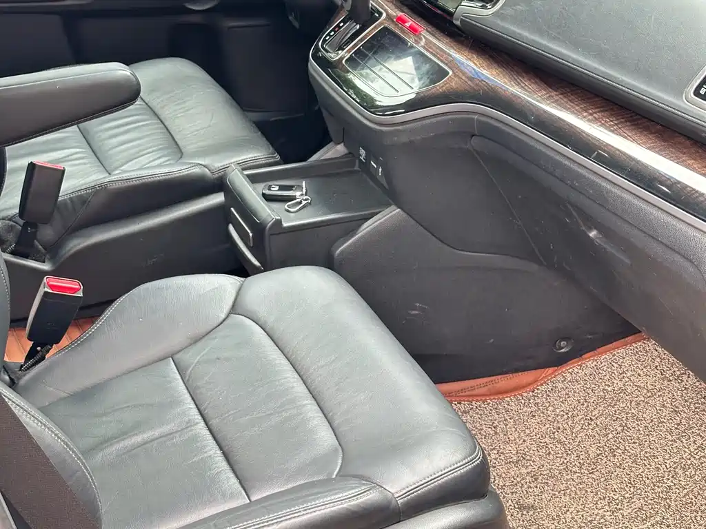 Odyssey Facelift 2.4 L Smart Enjoyment