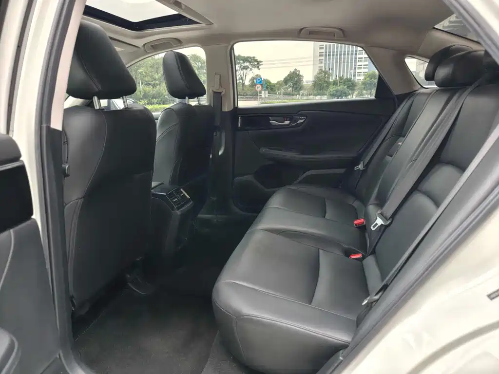 Crider 180 Turbo CVT Luxury CN-V