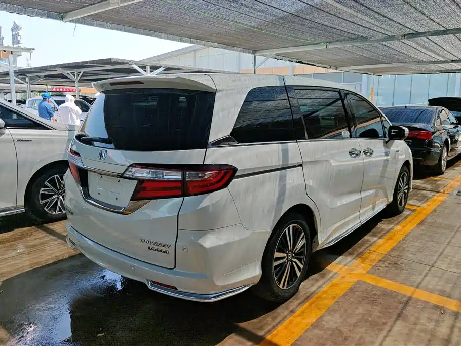 Odyssey 2.0 L Sharp· Smart Enjoyment