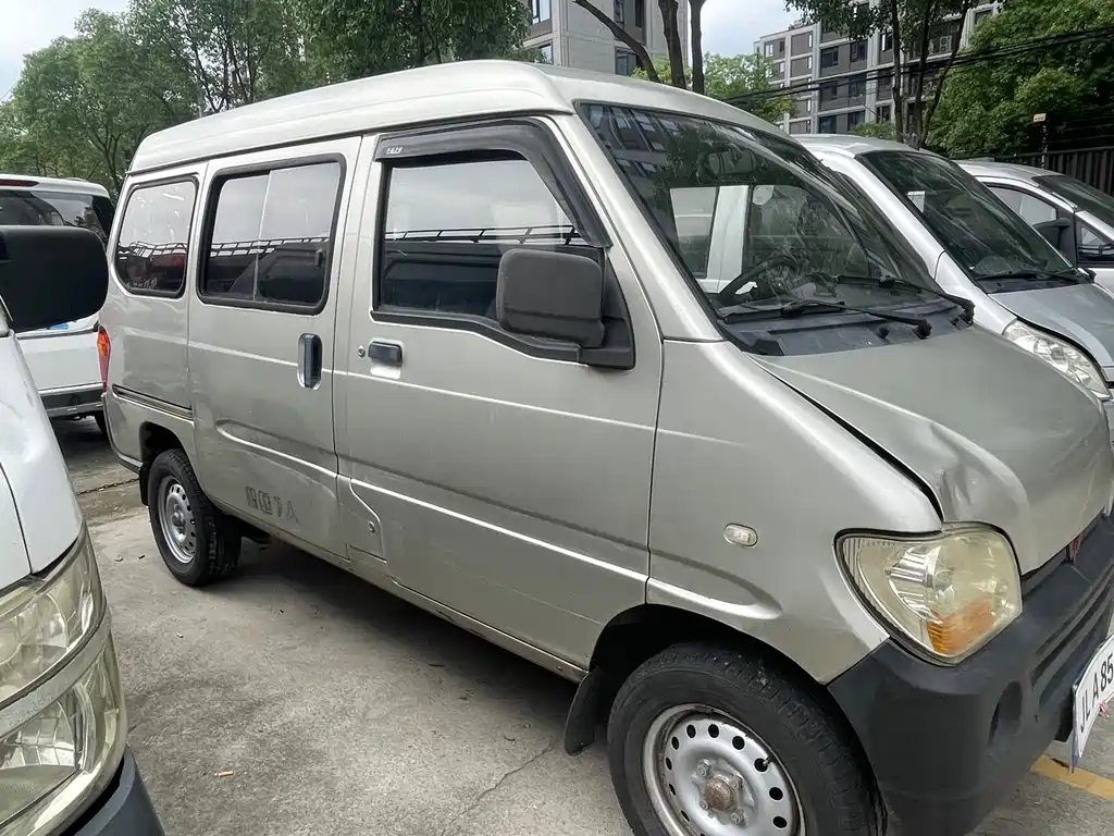 Wuling Zhiguang 1.0 L Basic