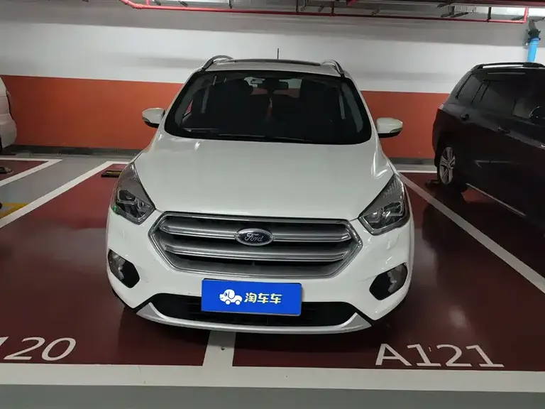 Ford Kuga EcoBoost 180 2 WD Grand Wing
