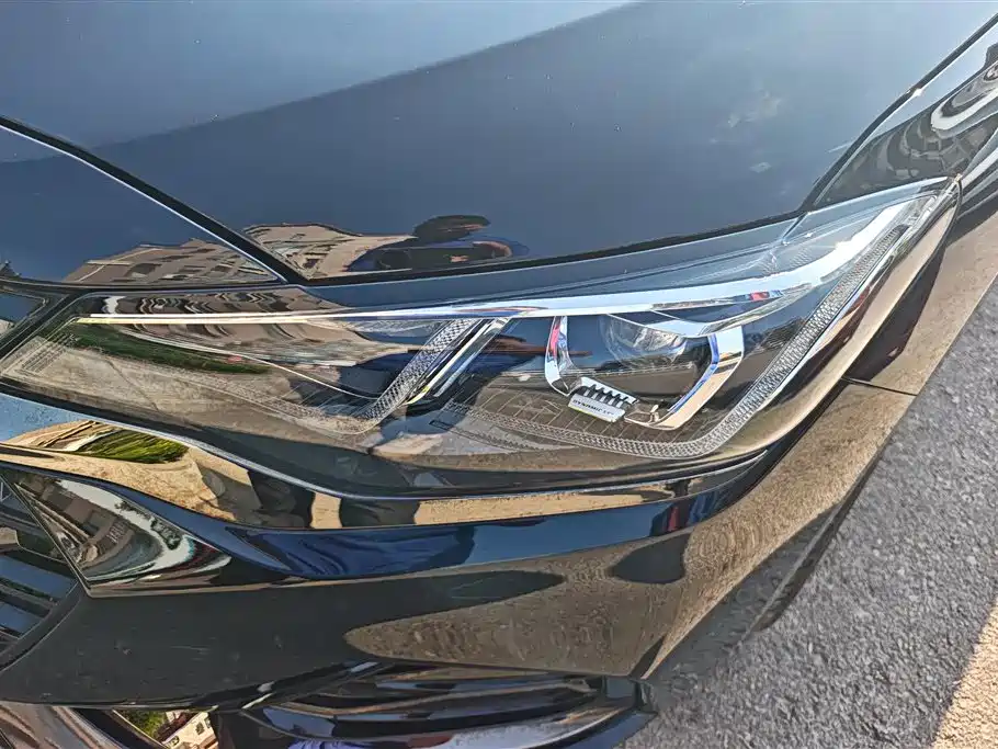 Monza Mild Hybrid RS 330 T Auto Smooth