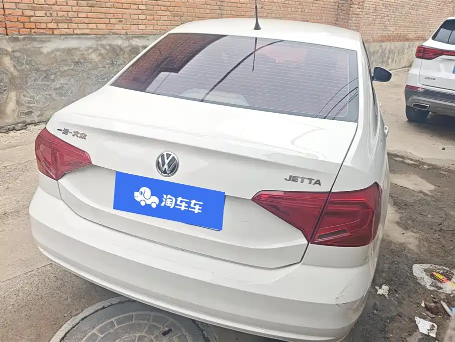 Jetta 1.4 L Manual Fashion