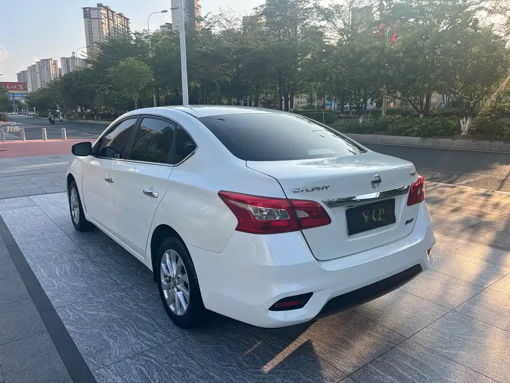 Sylphy 1.6 XL CVT Premium