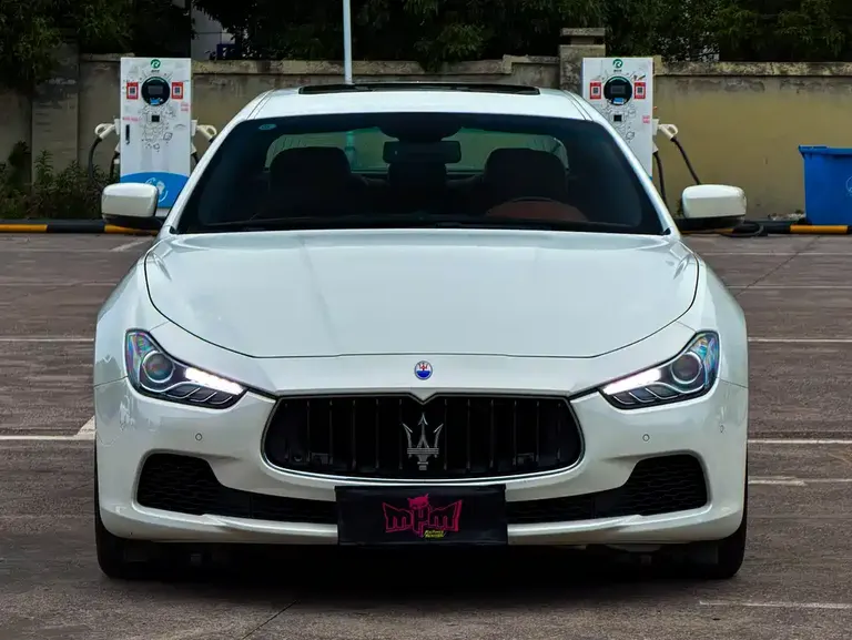 Maserati Ghibli 3.0 T Standard