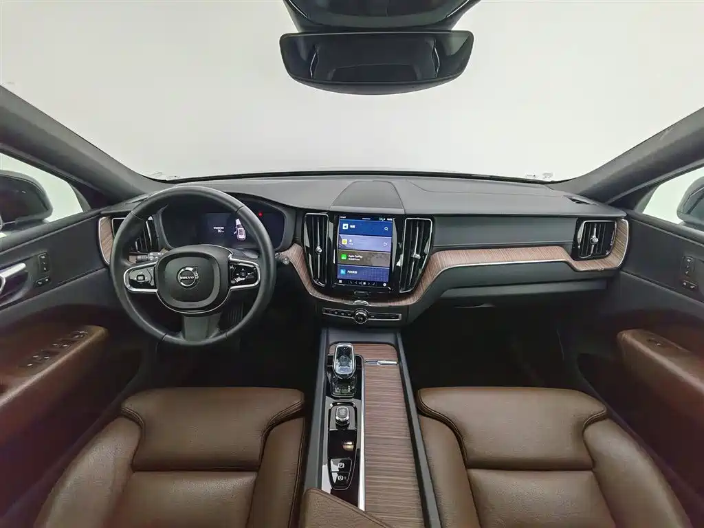 Volvo XC60 B5 4 WD Smart Vision Luxury