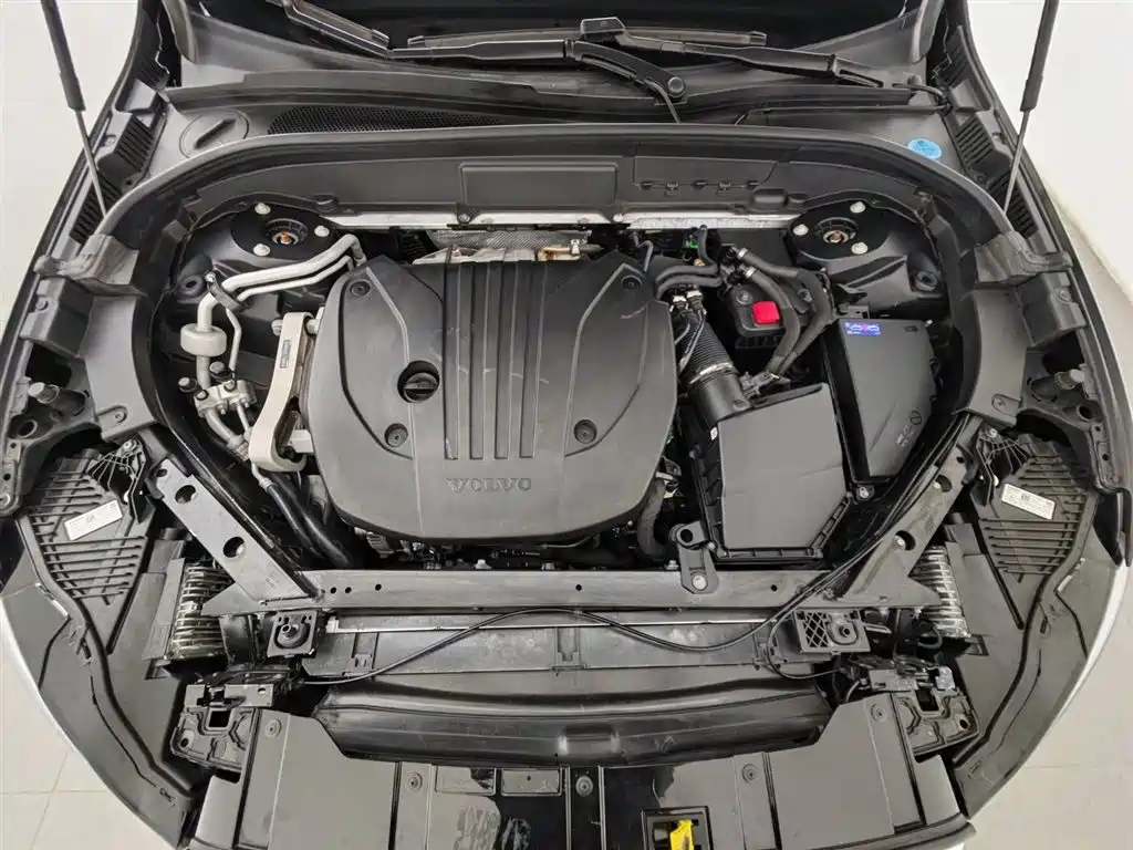 Volvo XC60 B5 4 WD Smart Vision Luxury