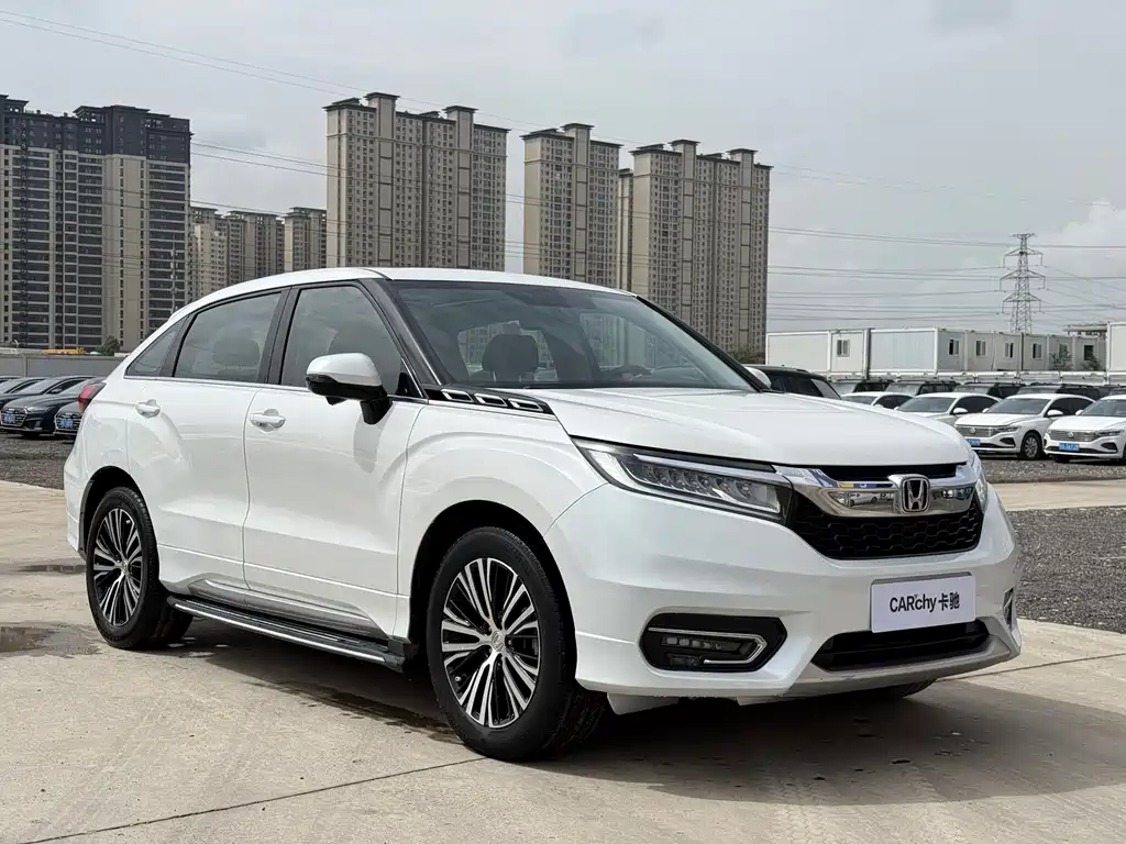 Avancier 370 TURBO 2 WD Luxury