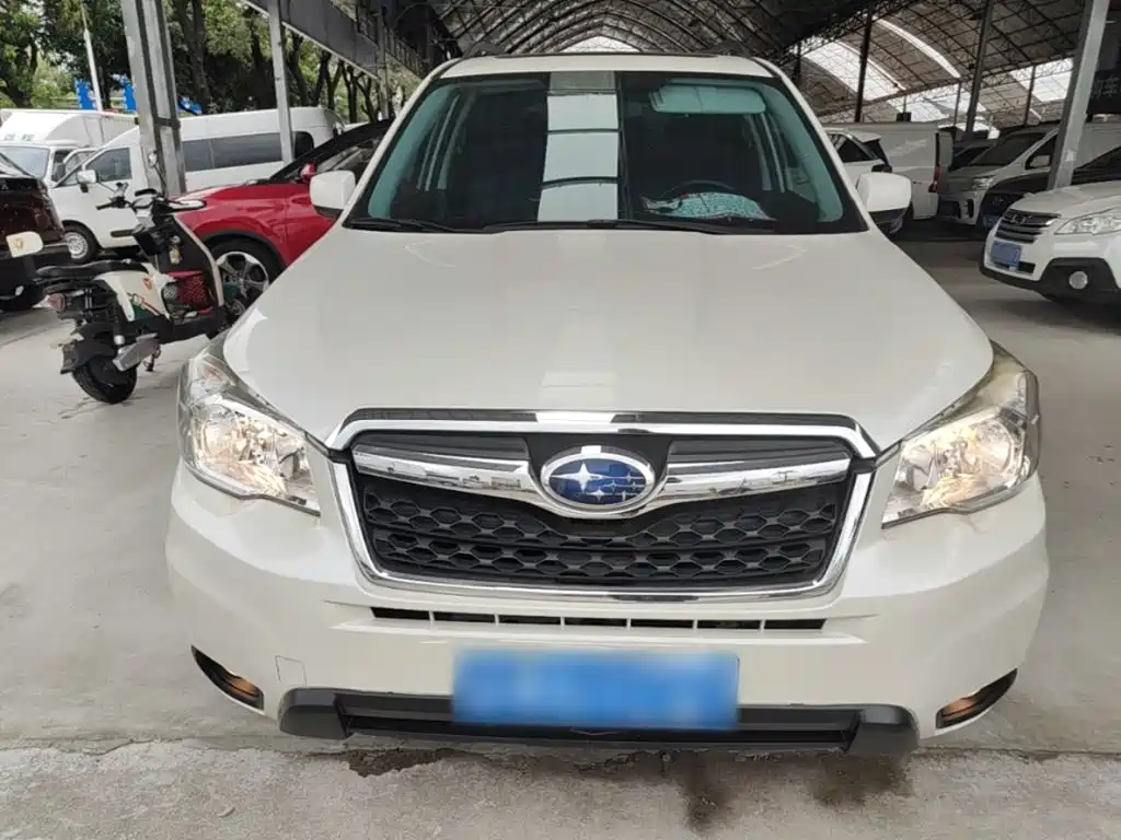 Forester 2.5 i Auto Elite