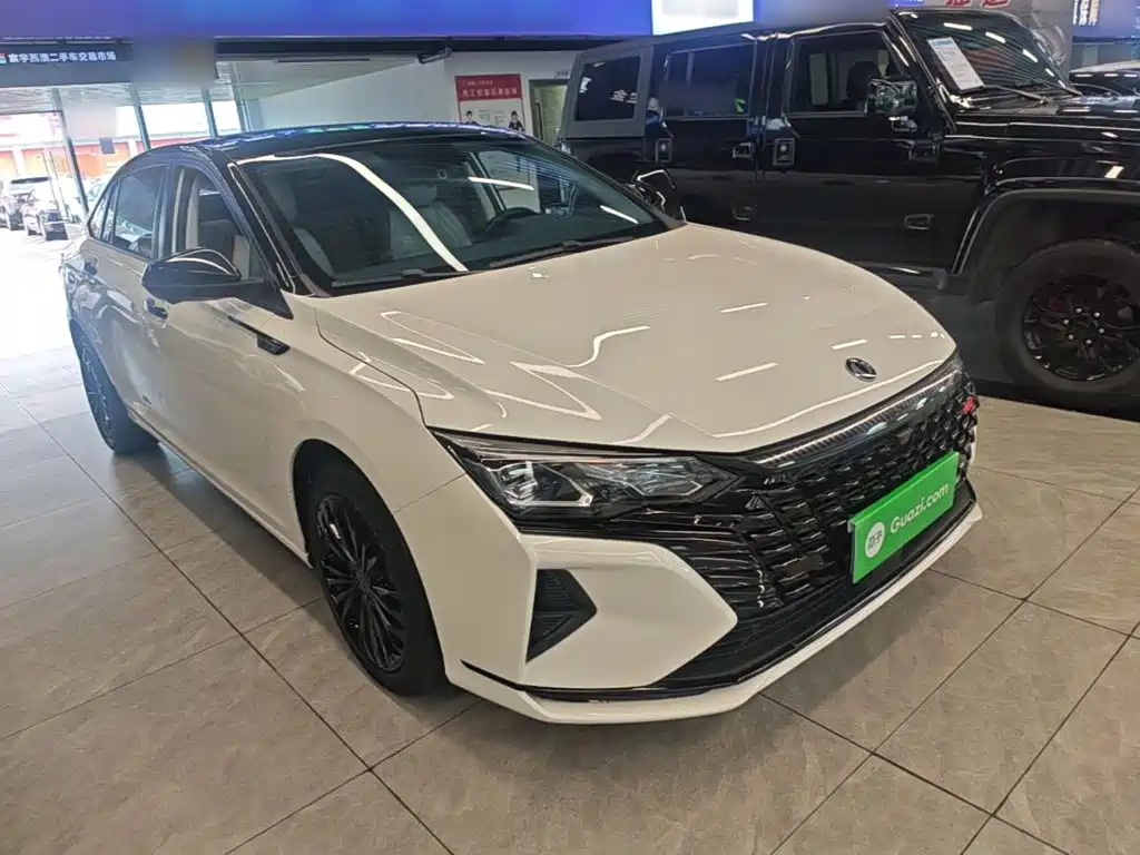 Yixuan MAX 1.5 T Super Cool Trend Dad