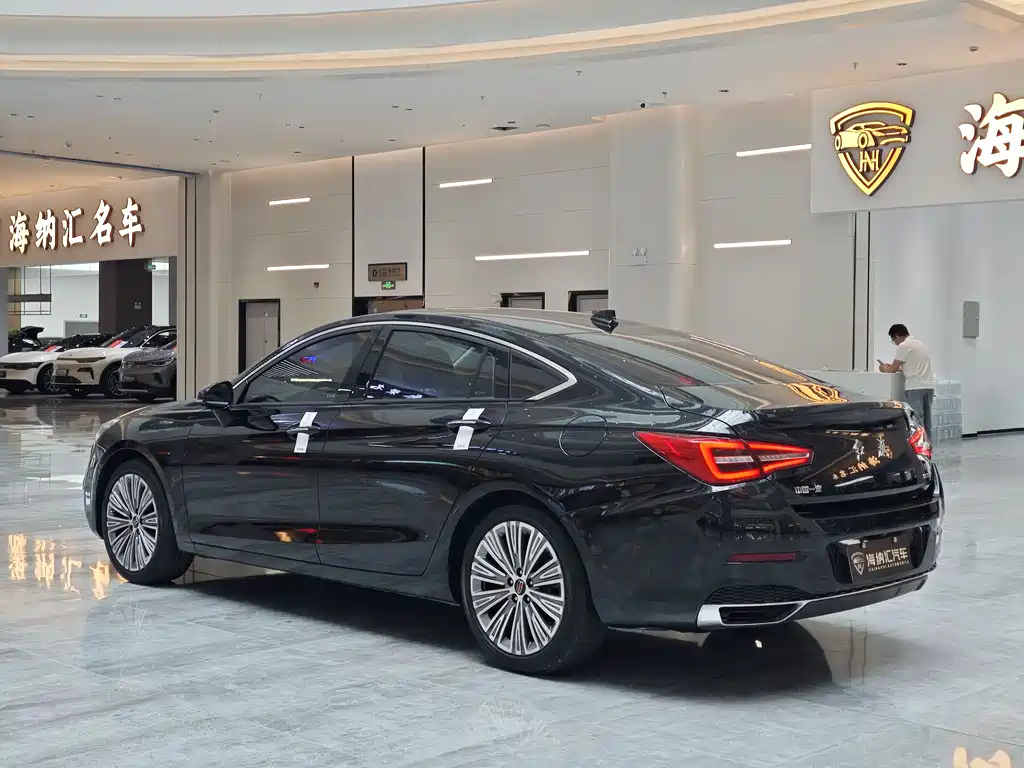 Hongqi H5 Classic 1.8 T Auto Connected Flagship Charm