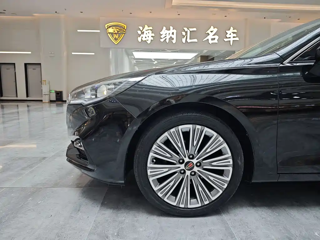 Hongqi H5 Classic 1.8 T Auto Connected Flagship Charm