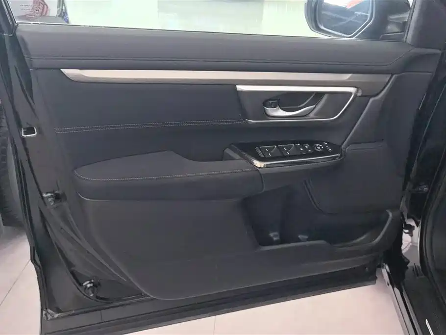 Breeze 240 TURBO CVT 2 WD Elite