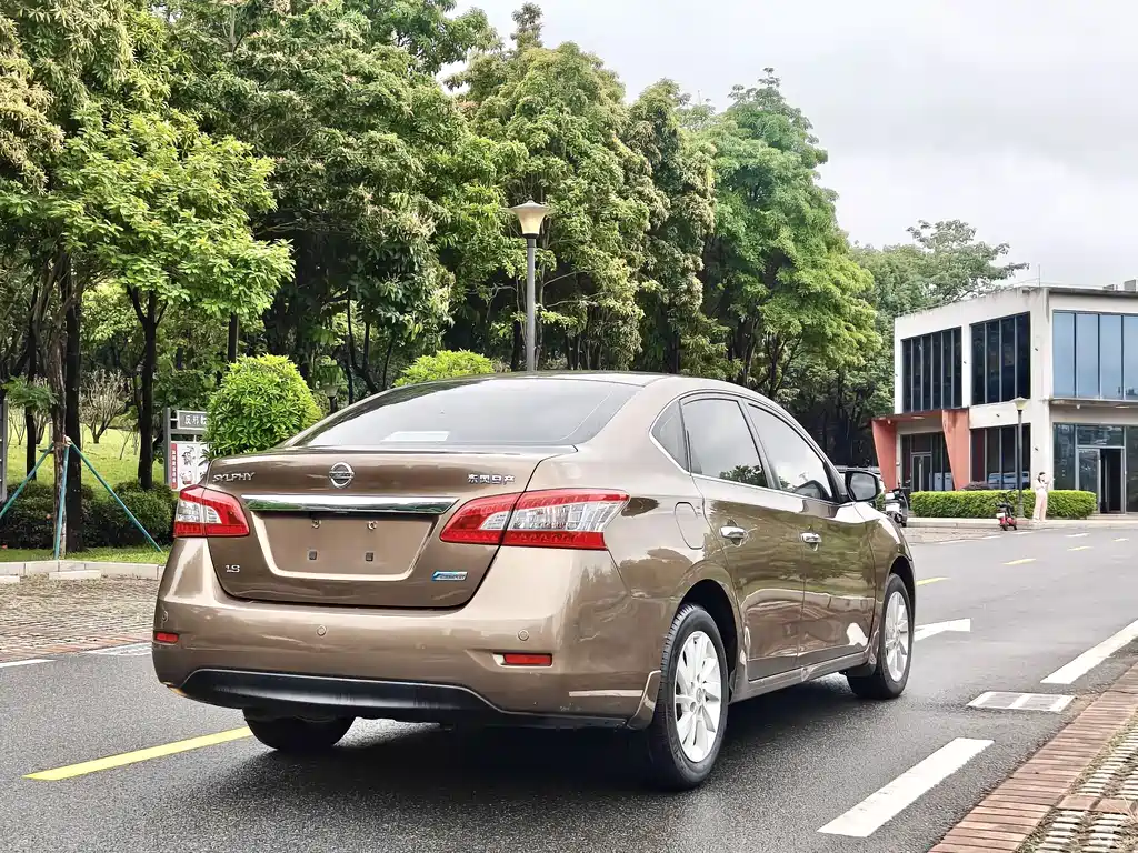 Sylphy 1.8 XL CVT Luxury