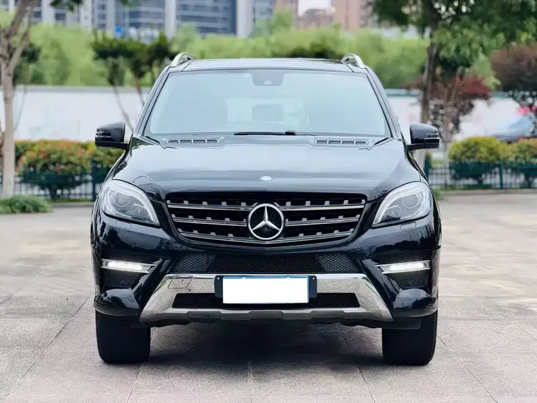 Mercedes-Benz M-Class ML 400 4 MATIC Dynamic