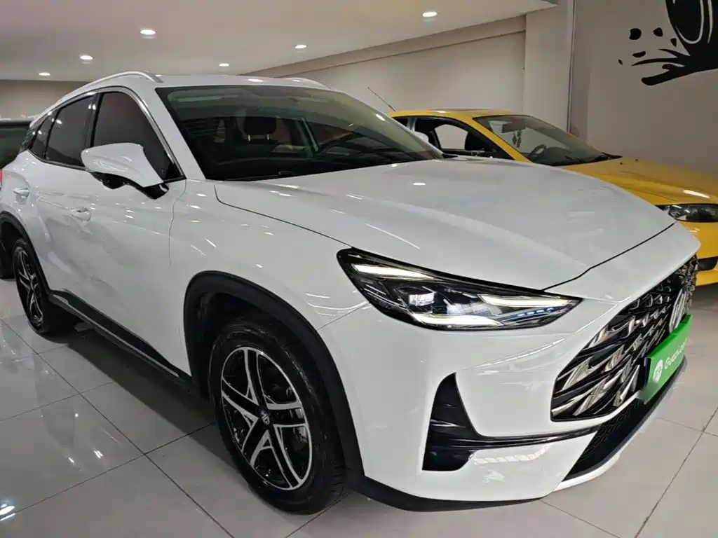 MG ONE 1.5 T Creative