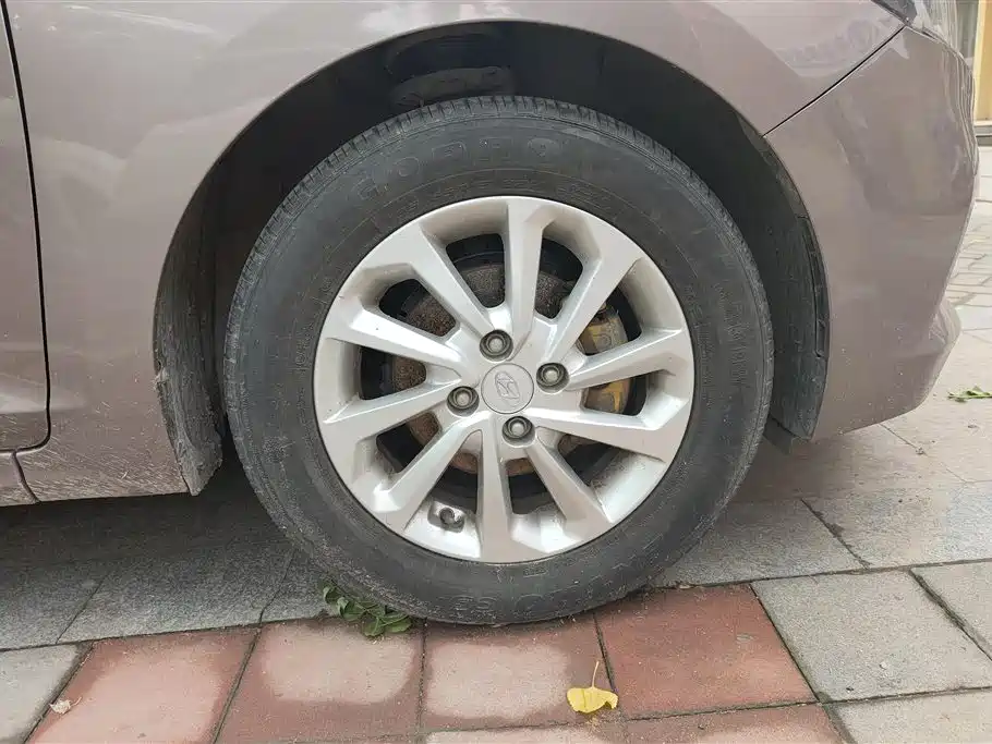 Verna 悦纳 2016款 1.4 L 自动活力版SPORT