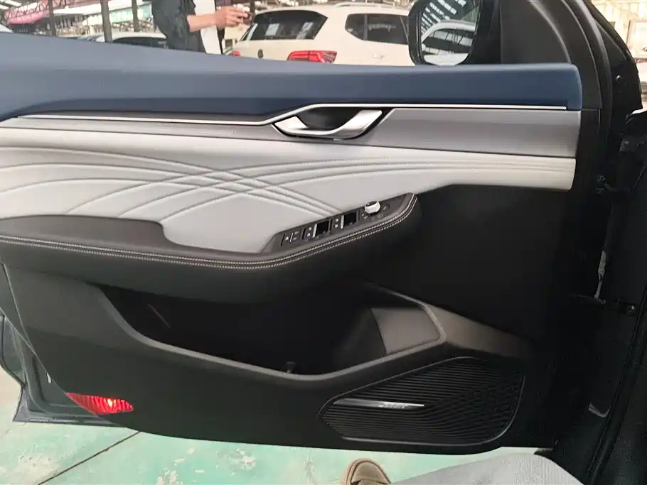 Xingrui Facelift 2.0 TD Distinguished