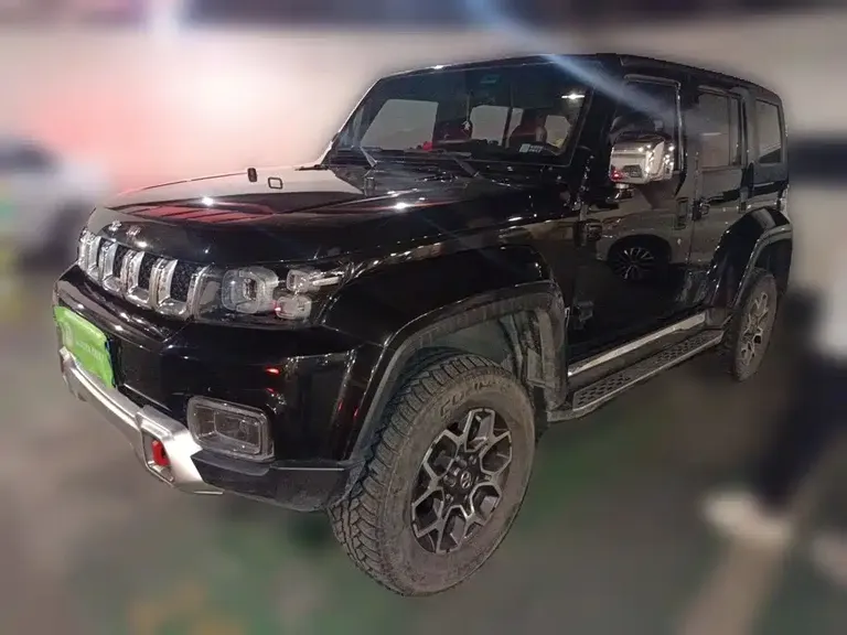 BAIC BJ40 PLUS 2.3 T Auto 4 WD Premium CN-V